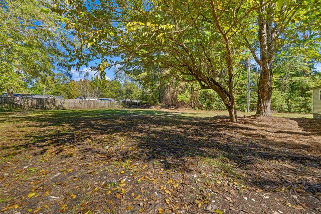 334 Glen Street, Summerville, SC 29483