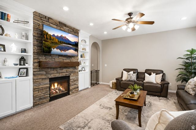 1977 COLT DR, Farmington, UT 84025