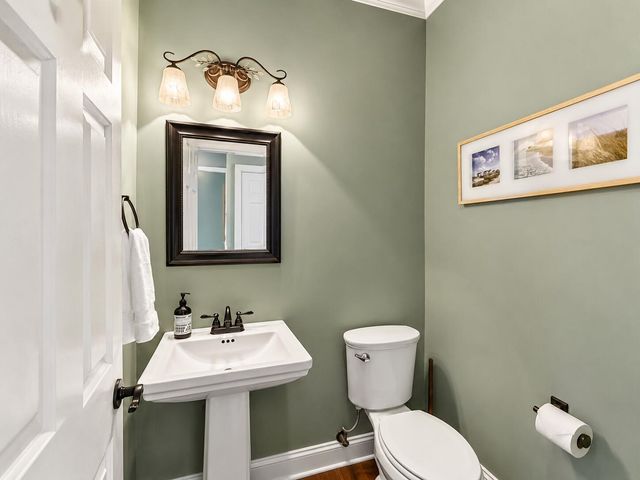 4665 Saron Drive, Lexington, KY 40515