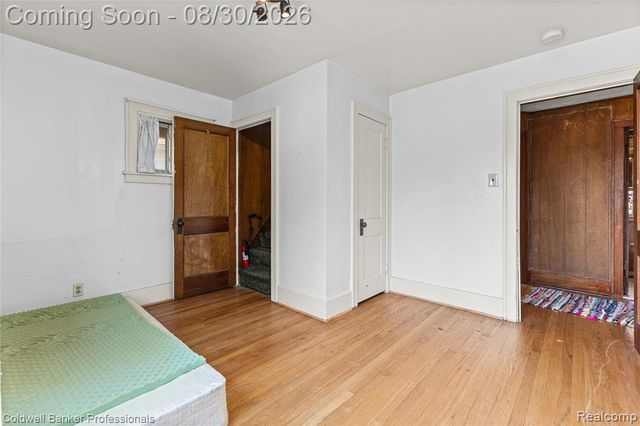 7523 Freda Street, Dearborn, MI 48126