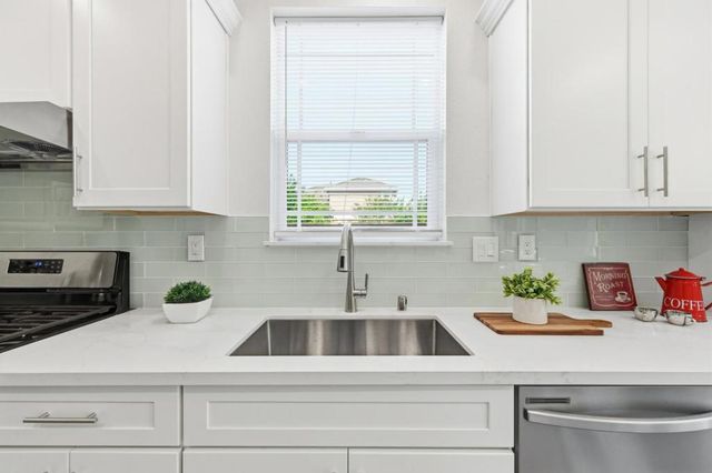 34777 Klondike Court, Union City, CA 94587
