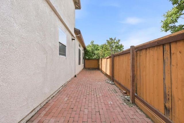 34777 Klondike Court, Union City, CA 94587