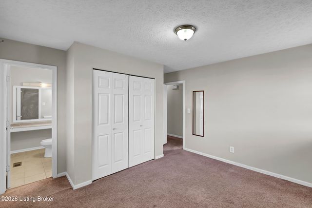 1201 Abbeywood Rd, Louisville, KY 40222