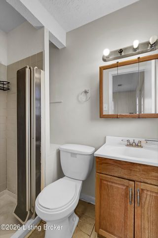 1201 Abbeywood Rd, Louisville, KY 40222