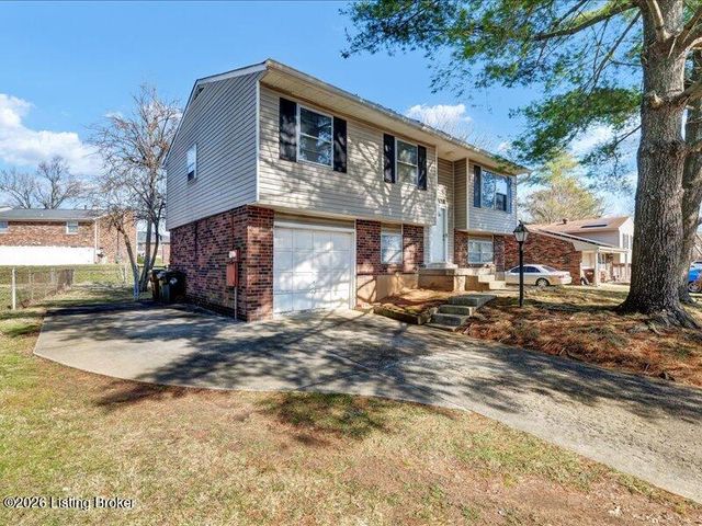 1201 Abbeywood Rd, Louisville, KY 40222