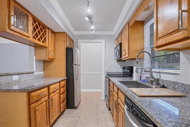 3350 S OSPREY AVENUE 209A, Sarasota, FL 34239