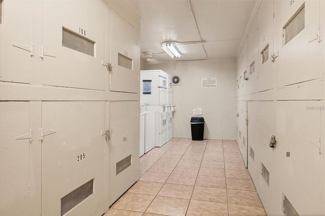 3350 S OSPREY AVENUE 209A, Sarasota, FL 34239