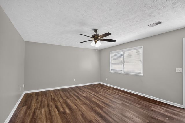 746 N 3rd Street, Richmond, KY 40475