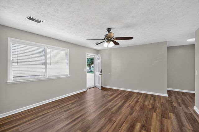 746 N 3rd Street, Richmond, KY 40475