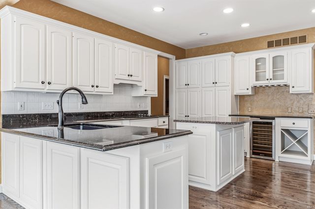 10528 Indian Ridge Drive, Fort Wayne, IN 46814