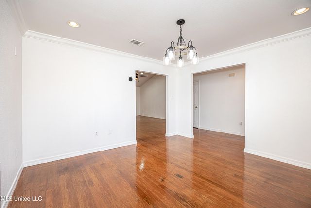 6816 Southwind Drive, Biloxi, MS 39532