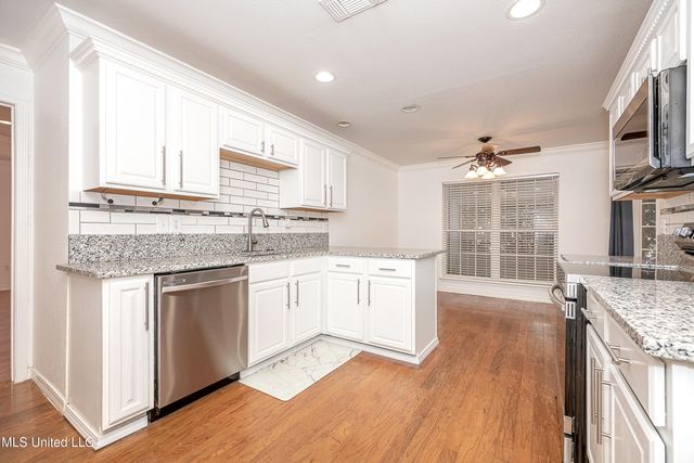 6816 Southwind Drive, Biloxi, MS 39532