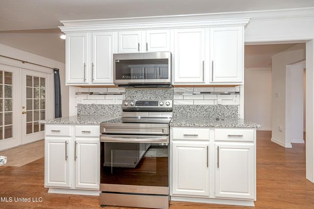 6816 Southwind Drive, Biloxi, MS 39532