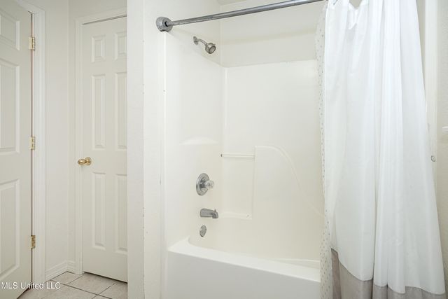 6816 Southwind Drive, Biloxi, MS 39532