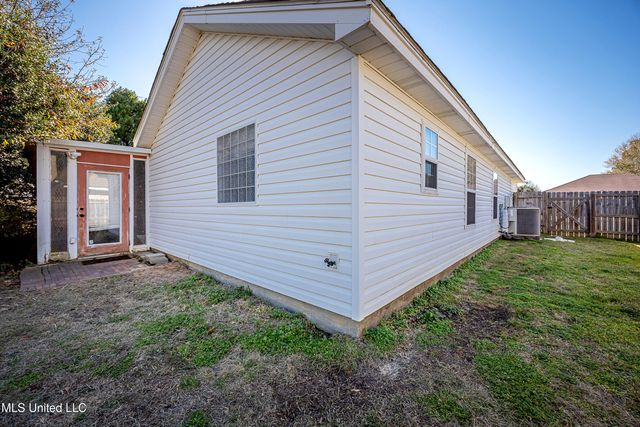 6816 Southwind Drive, Biloxi, MS 39532