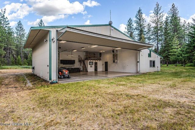 5525 W Coeur Dalene DR, Spirit Lake, ID 83869