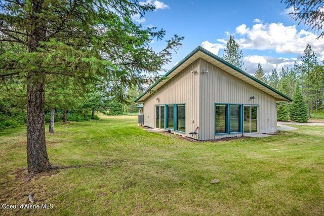 5525 W Coeur Dalene DR, Spirit Lake, ID 83869