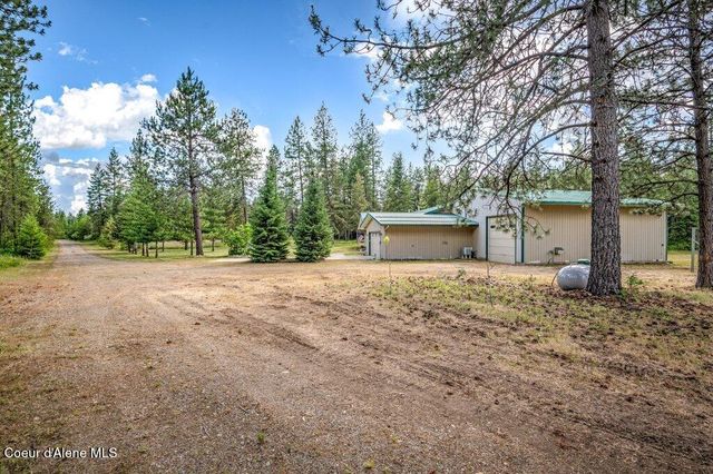 5525 W Coeur Dalene DR, Spirit Lake, ID 83869