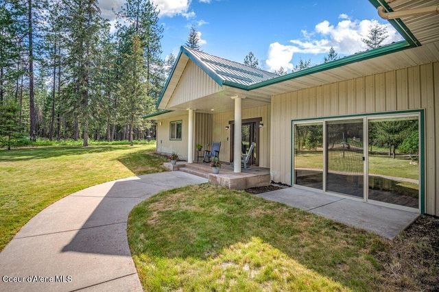 5525 W Coeur Dalene DR, Spirit Lake, ID 83869