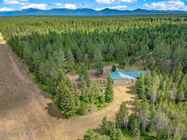 5525 W Coeur Dalene DR, Spirit Lake, ID 83869