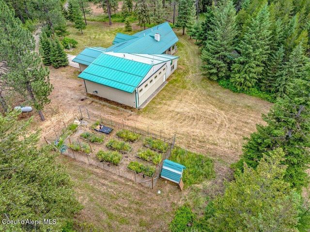 5525 W Coeur Dalene DR, Spirit Lake, ID 83869