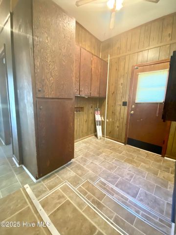 240 Drummer Kellum Road, Jacksonville, NC 28546