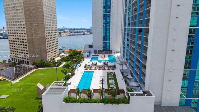325 S Biscayne Boulevard 3421, Miami, FL 33131