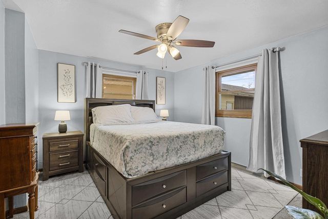 906 SILVER STREET, De Pere, WI 54115