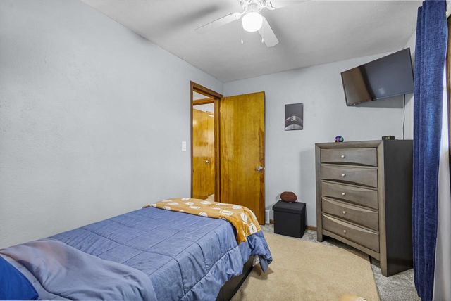 906 SILVER STREET, De Pere, WI 54115