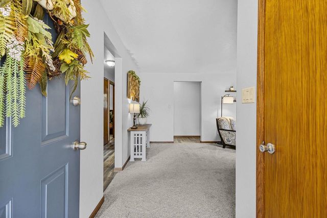 906 SILVER STREET, De Pere, WI 54115