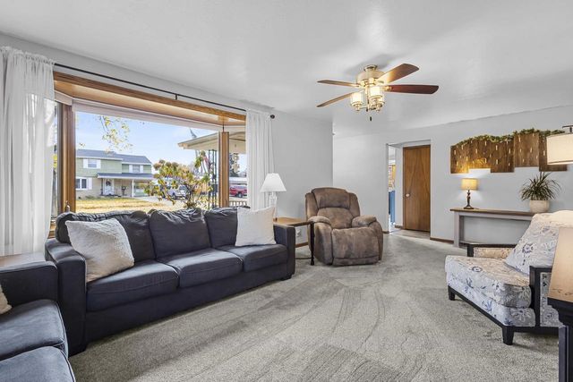 906 SILVER STREET, De Pere, WI 54115