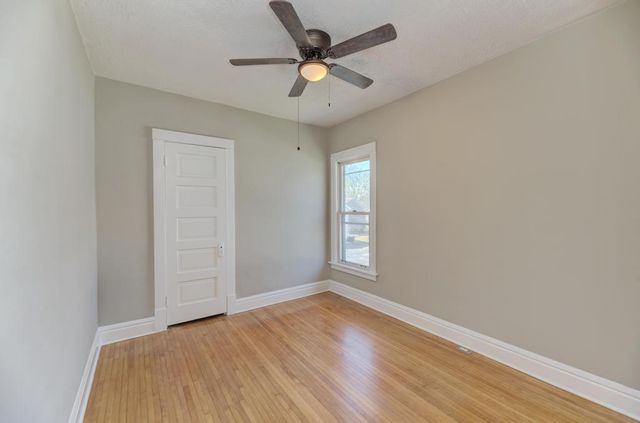 904 Caton Avenue, Joliet, IL 60435