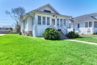 904 Caton Avenue, Joliet, IL 60435
