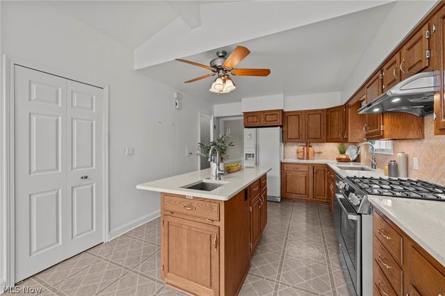 225 Melbourne Avenue, Akron, OH 44313