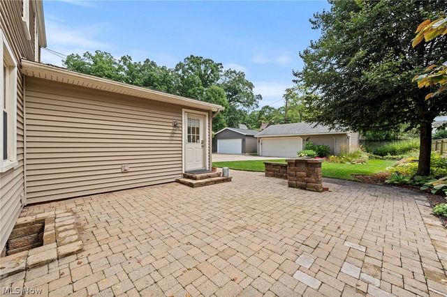 225 Melbourne Avenue, Akron, OH 44313