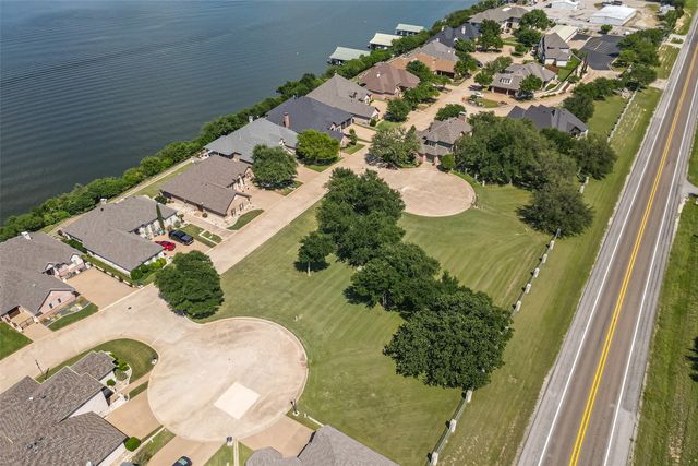 7002 Granite Bluff, Granbury, TX 76048