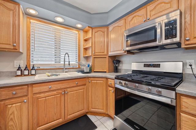 375 Greendale Drive, Janesville, WI 53546