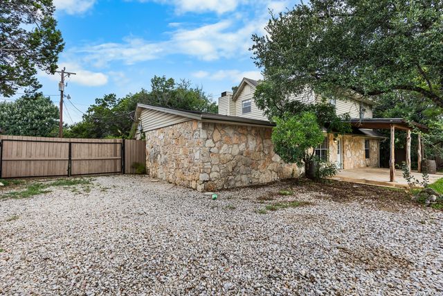 28028 BONN MOUNTAIN ST, San Antonio, TX 78260