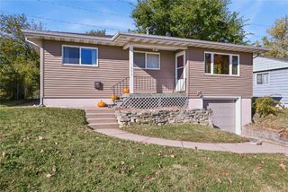 1206 18th Street SW, Cedar Rapids, IA 52404