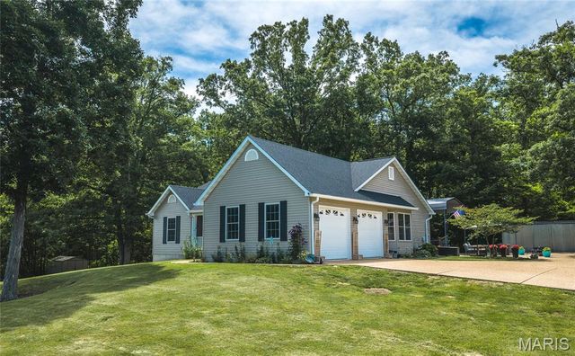 21212 Oak Trail, Warrenton, MO 63383