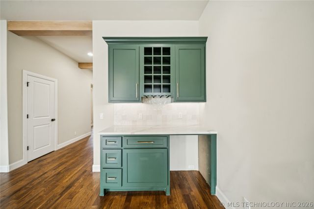 9716 E 132nd Street, Bixby, OK 74008