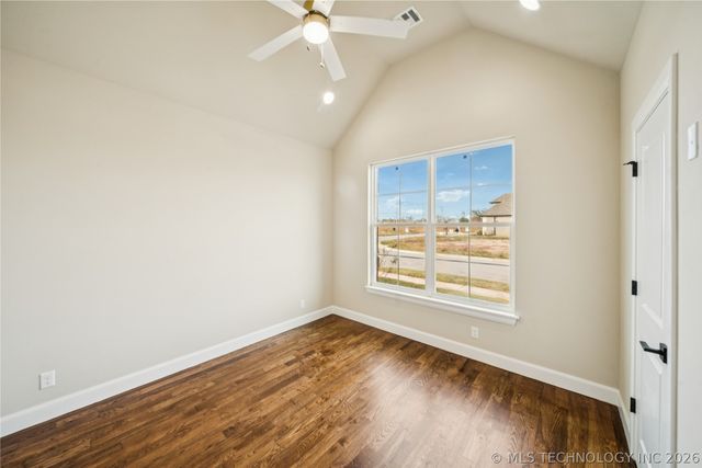 9716 E 132nd Street, Bixby, OK 74008