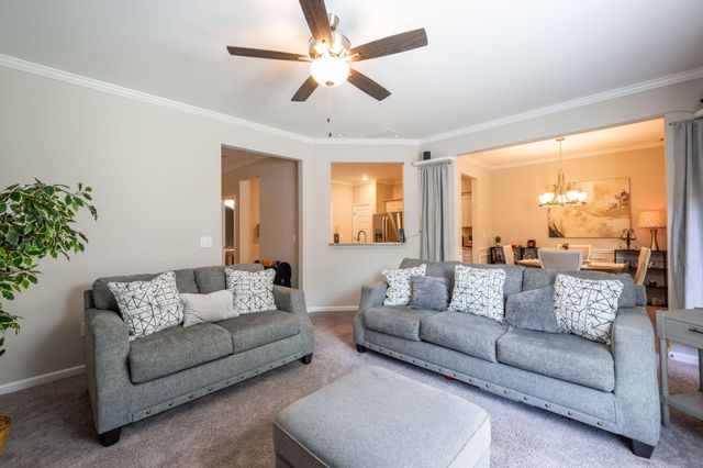 6438 Dharma Lp 30, East Ridge, TN 37412