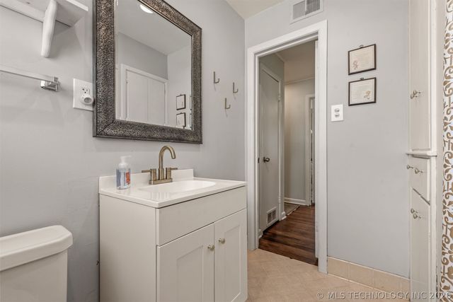 3609 E 38th Street, Tulsa, OK 74135