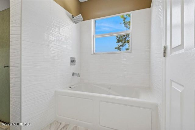 2 Higgins Court, Howell, NJ 07731