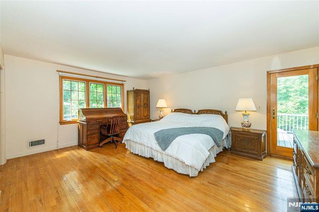 715 Terrace Heights, Wyckoff, NJ 07481