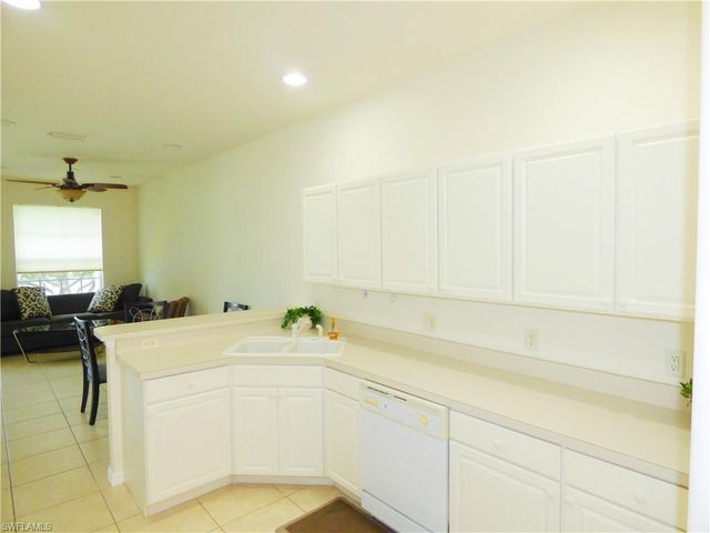 10006 Sky View WAY 205, Fort Myers, FL 33913