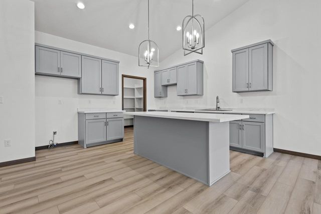 3385 SHAWANO AVENUE, Green Bay, WI 54313