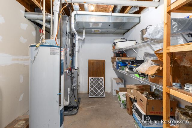 11109 Adams Hall Drive, Greenville, MI 48838