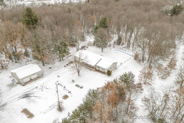 11109 Adams Hall Drive, Greenville, MI 48838